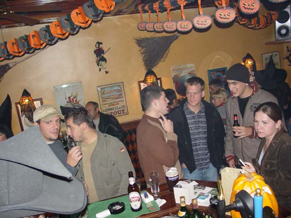 Godot - Halloween 2004 050